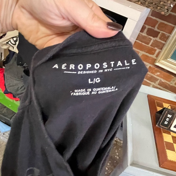 T shirt - Picture 2 of 4